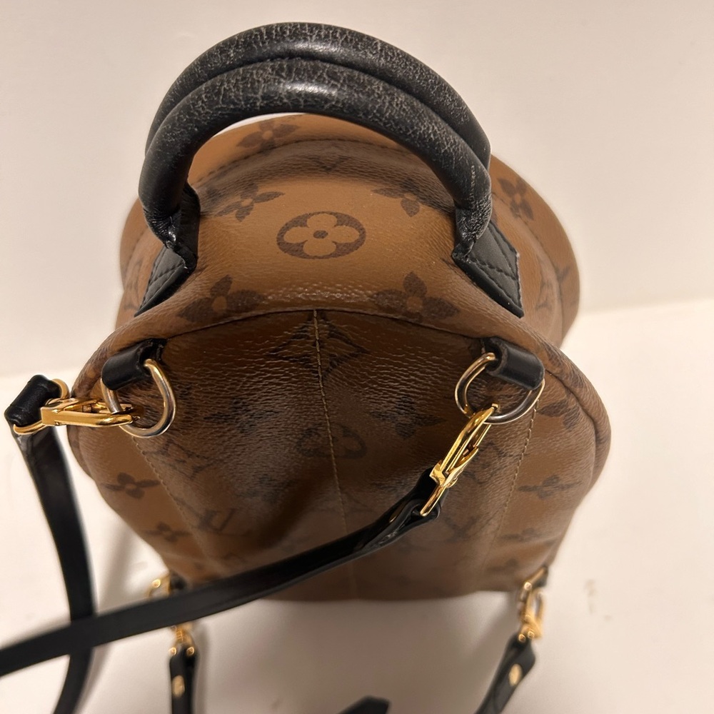 (SOLD‼️) Authentic Palm Springs Mini Reverse Monogram - Picture 8 of 13